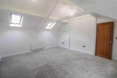 3 bedroom detached house to rent - Photo 2