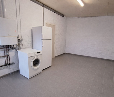 Alleenstaande woning met 3 kamers, ruime garage en veranda te Woesten. - Foto 6