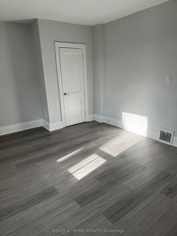 68 woodington Avenue #Upper - Photo 5