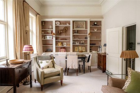 3 bedroom apartment to rent - Photo 2