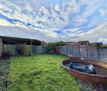 2 bedroom semi-detached house to rent - Photo 4