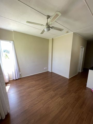 Home For Rent - Photo 2