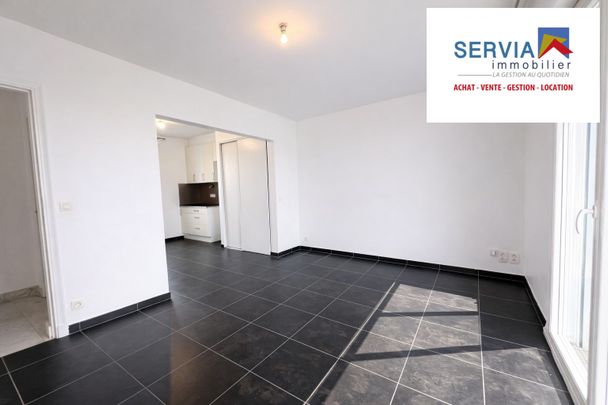 Location Appartement 5 pièces 76m² RIANTEC 56670 - Photo 1