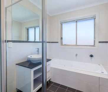 51 Frances Burke Street, Gungahlin ACT 2912 - House For Rent | Domain - Photo 4