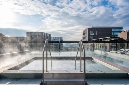 3 bedroom flat to rent - Photo 2