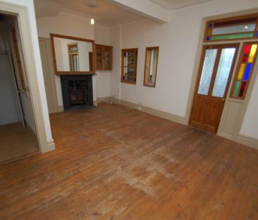 4 bedroom terraced house to rent - Photo 3