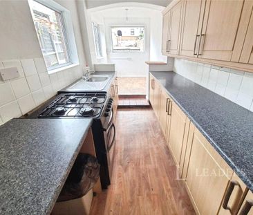 2 bedroom terraced house to rent - Photo 6