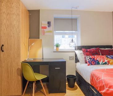 Borough Road - Room 7,, Middlesbrough - Photo 3