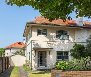 432 Williamstown Road, Port Melbourne VIC 3207 - House For Rent | D... - Photo 2