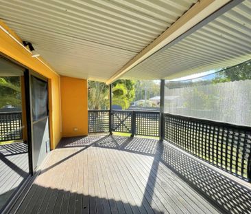 Sandy Beach, 11 Redbox Crescent - Photo 2