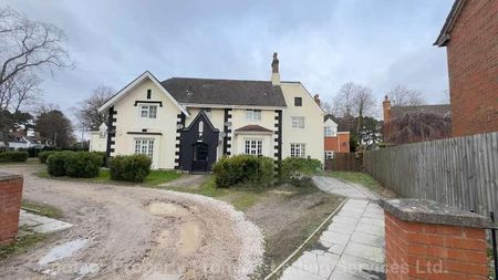 Wood End Hall Lane, Erdington, B24 - Photo 2