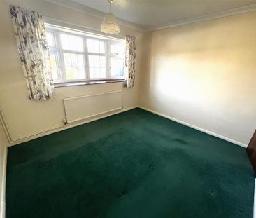 2 bedroom detached bungalow to rent - Photo 6