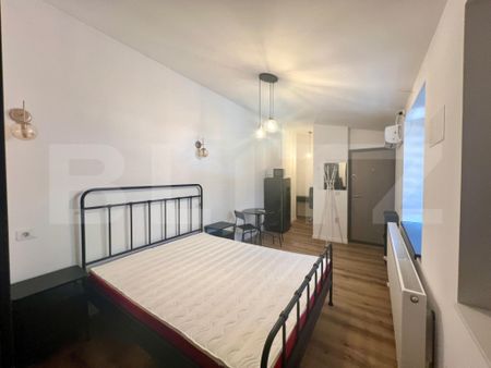 Garsonieră 30 mp, centrala proprie si AC, zona Centru-Unive - Fotografie 3