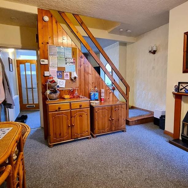 2 bedroom private hall to rent - Photo 1