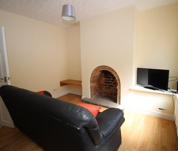 10 Linton Street - Photo 5