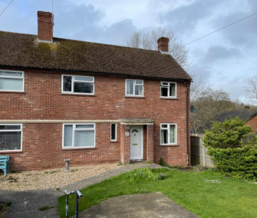 3 bedroom semi-detached house to rent - Photo 1