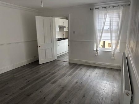 2 bedroom house to rent - Photo 3