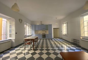 Appartamento in affitto - Centro Storico (Genova)