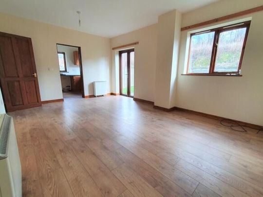 2 bedroom bungalow to rent - Photo 1