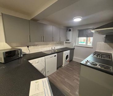 1 bedroom flat to rent - Photo 6