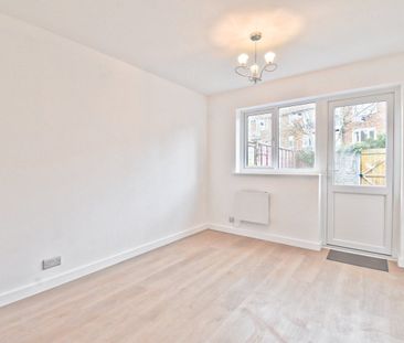 Willowhayne Drive, Walton-on-Thames, KT12 - Photo 5