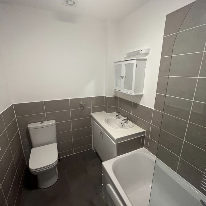 1 Bed Flat, Chorlton, M21 - Photo 1