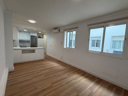 Alquiler de piso en Calle Tulipán, 21 - Photo 5