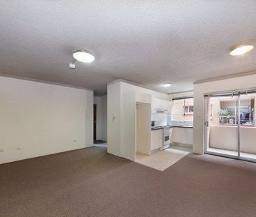 Renovated Close To Westfield - Photo 2