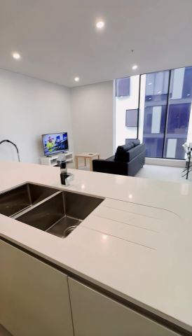 2 beds 2 bath - Photo 4