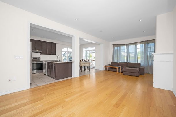 For Lease - 8 Dougherty Court, Hamilton, Ontario - Photo 1