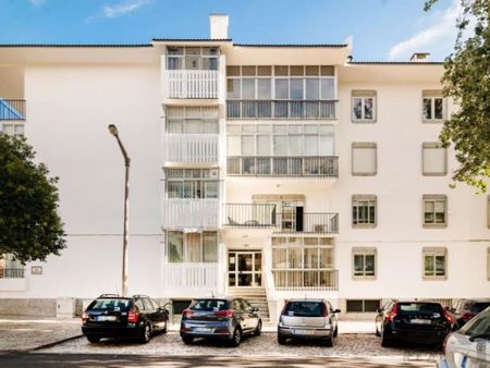 3 room luxury Apartment for rent in Cascais e Estoril, Portugal - Photo 4