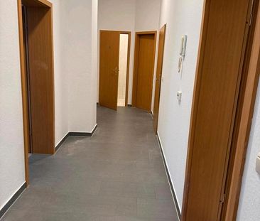 Mietwohnung mit 5 Zimmen und 112m2 in Werdau - Foto 1