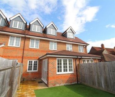 5 bedroom semi-detached house to rent - Photo 6