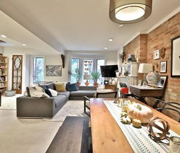 Spacious 2bed, 2bath, 2den house in Annex (Bathurst/Bloor) - Photo 2