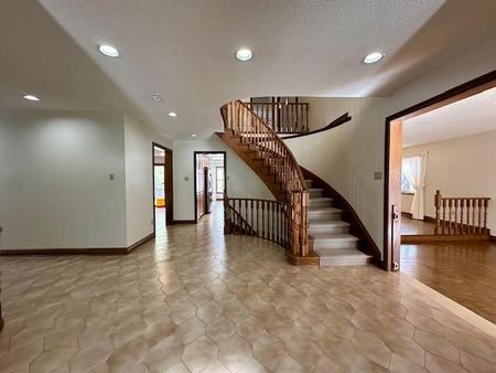 For Lease - 270 Arnold Avenue, Vaughan, Ontario - Photo 5