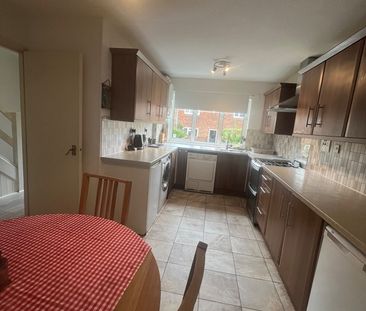 Room in a Shared House, Brownswell Road, N2 - Photo 4