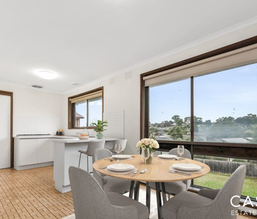 10 Exell Drive, Dandenong North - Photo 1