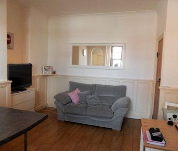2 bedroom cottage to rent - Photo 5
