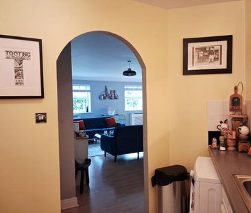 Single room (4ft bed) own bathroom private parking space - Photo 6