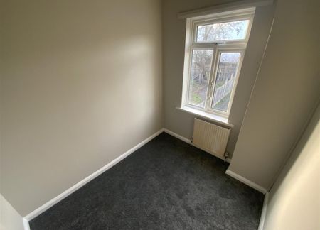 Lily Road, Yardley - Photo 4