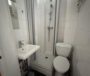 Location Appartement 1 pièce 16m² LE HAVRE 76600 - Photo 2