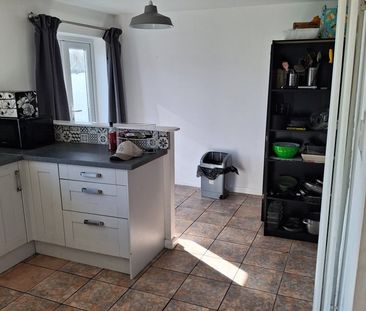 Room in a Shared House, Ashton Drive, BS3 - Photo 4