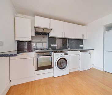 2 bedroom maisonette to rent - Photo 3