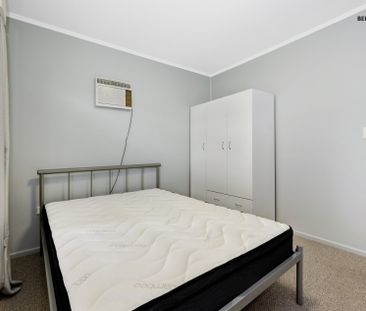 Share House - Rooms available in home close to shops and public tra... - Photo 3