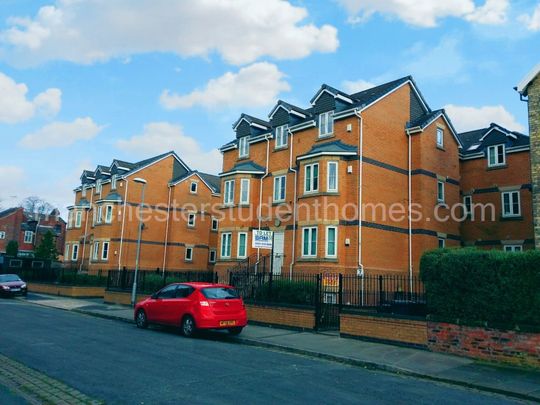 Mitford Road, Manchester, M14 6NU - Photo 1