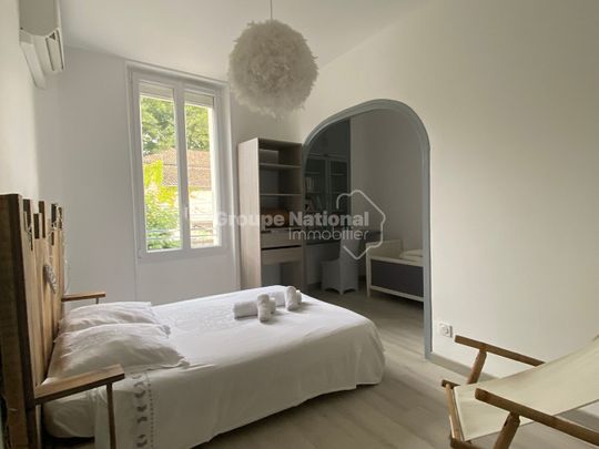 maison de ville avec jardin et stationnement privé, - Photo 1