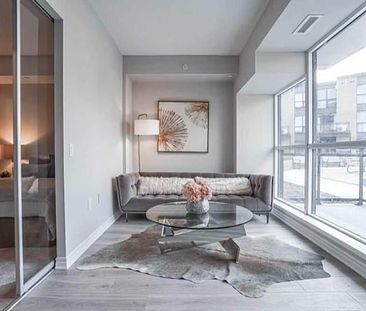 New Beautiful Open-Concept 1B+Den 1B Ultra-Modern Condo For Lease | Toronto - Photo 4