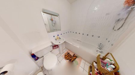 2 bedroom apartment to rent - Photo 5