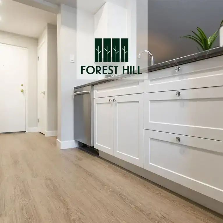 Forest Hills (575) - Proudfoot Lane | 2A renovated - Photo 1