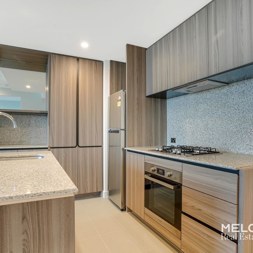 SWANSTON CENTRAL - FURNISHED APARTMENT IN HEART OF IT ALL - Photo 1